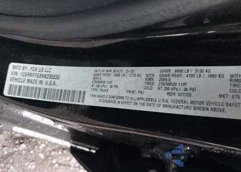 2022 Ram 1500 Big Horn 4X4 5'7 Box из США, поврежденный, VIN 1C6RRFFG8NN285830